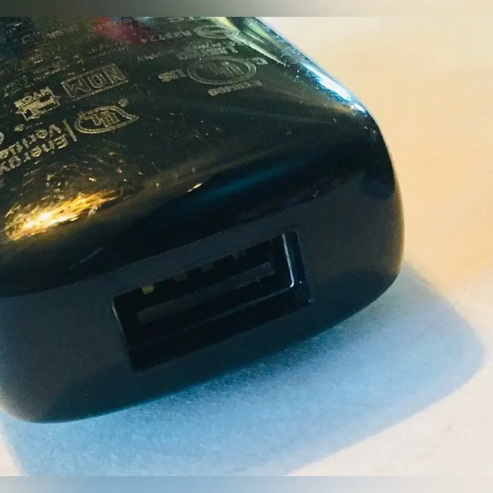 OEM HTC USB Travel Charger Adapter w/ Micro USB cable